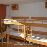 In-ski Out - Gaestehaeuser - Wallegghof Christianhof 호스텔