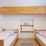 호스텔 In-ski Out - Gaestehaeuser - Wallegghof Christianhof *