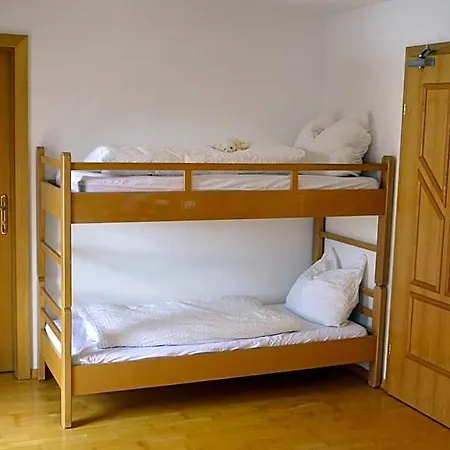 Hostel In-ski Out - Gaestehaeuser - Wallegghof Christianhof *
