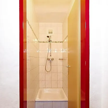 Hostel In-ski Out - Gaestehaeuser - Wallegghof Christianhof *