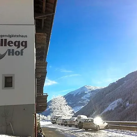 In-ski Out - Gaestehaeuser - Wallegghof Christianhof 호스텔