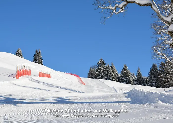 In-ski Out - Gaestehaeuser - Wallegghof Christianhof Hostel Saalbach-Hinterglemm