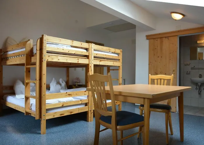 In-ski Out - Gaestehaeuser - Wallegghof Christianhof